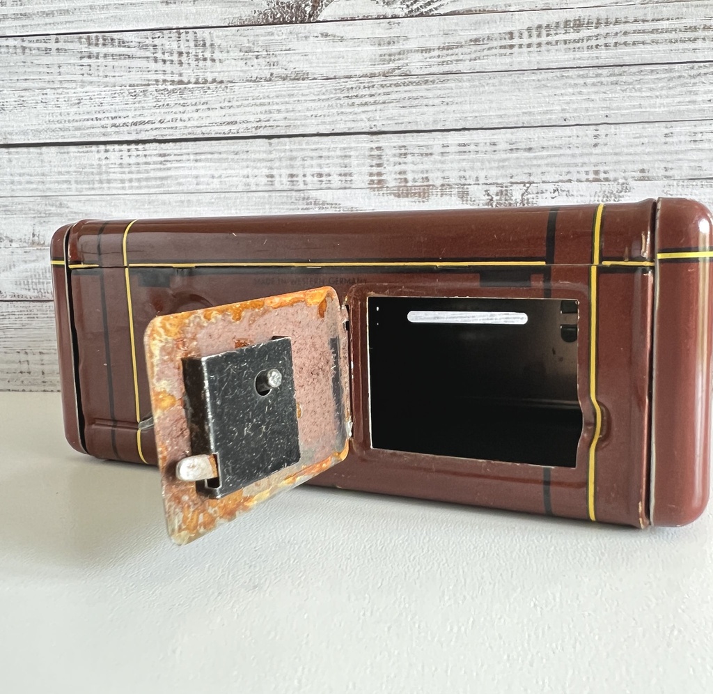 Tirelire en métal en forme de valise - Western Germany