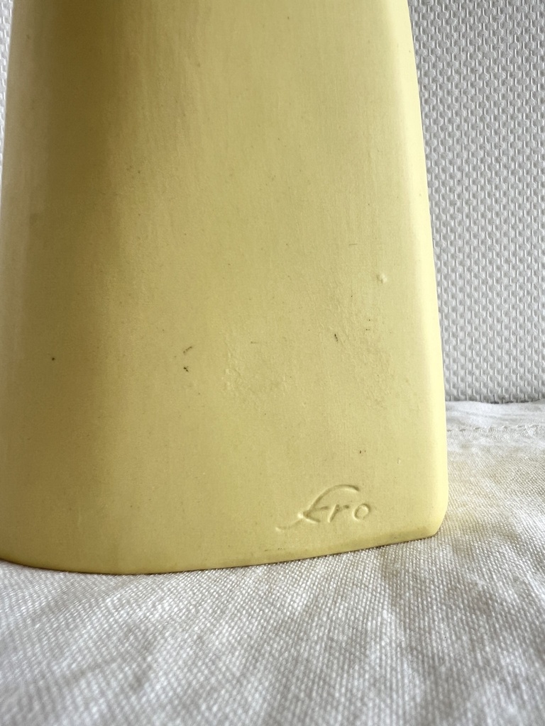 Vierge Marie jaune pastel - Goebel 1958