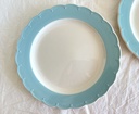 Lot de 2 grandes assiettes de service Boch Festival Opaline bleu