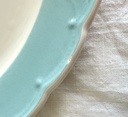 Lot de 2 grandes assiettes de service Boch Festival Opaline bleu