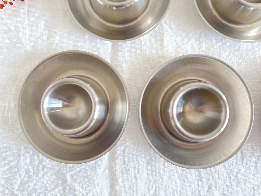 Ensemble de 6 coquetiers ronds en inox Menagia Baes