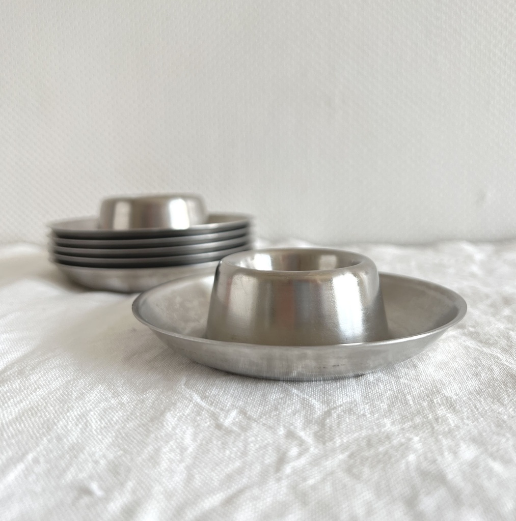 Ensemble de 6 coquetiers ronds en inox Menagia Baes