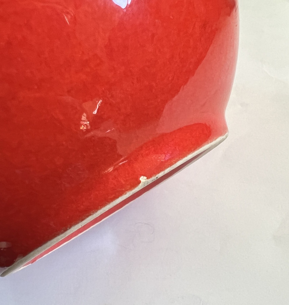 Grande tasse rouge à cœurs blancs Waechtersbach