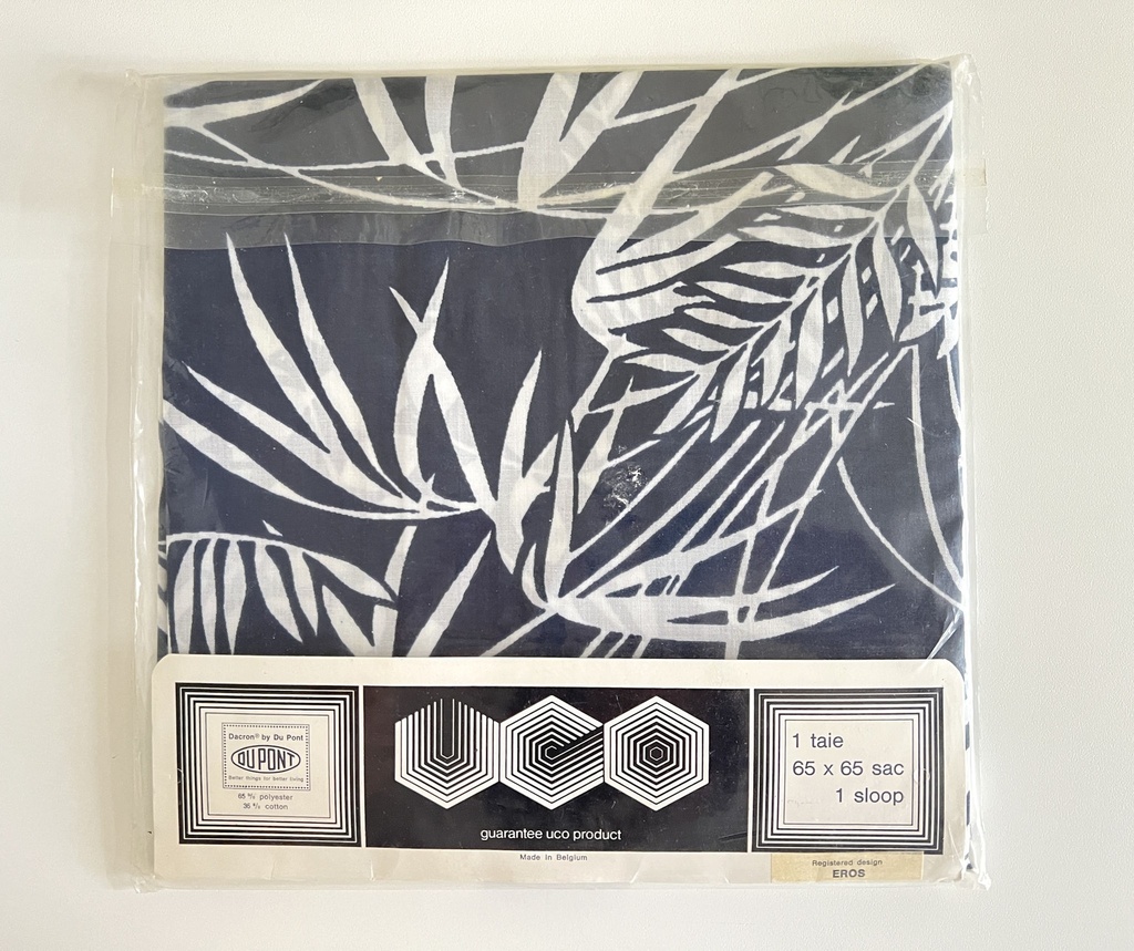 Taie bleu foncé à motif de feuilles de palmier blanches Du Pont