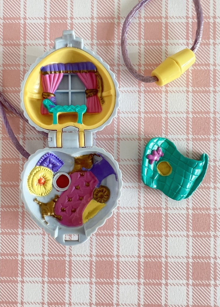 Collier Polly Pocket Petit Chat (Fuzzy Kitten Locket) - 1993