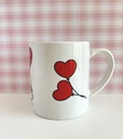 Tasse Hello Kitty avec ballons en forme de cœur - Sanrio 2011