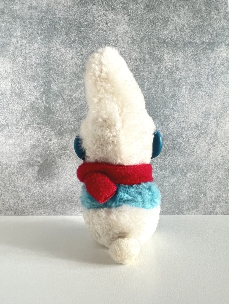 Peluche pince-doigt Schtroumpf avec écharpe rouge