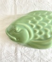 Moule à pudding en céramique en forme de poisson vert amande
