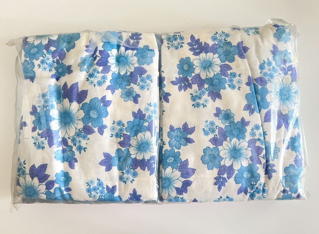 Parure de lit en pilou à fleurs bleues pour 2 personnes