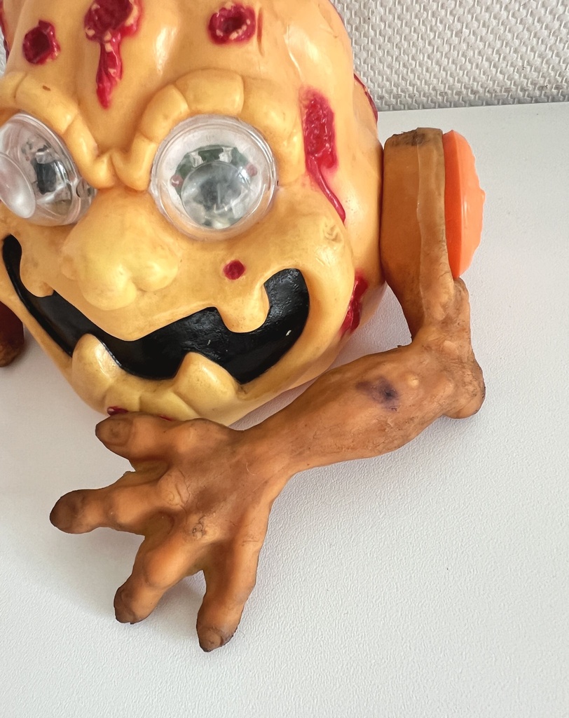 Tête de citrouille animée Shaking Creepy Pumpkin