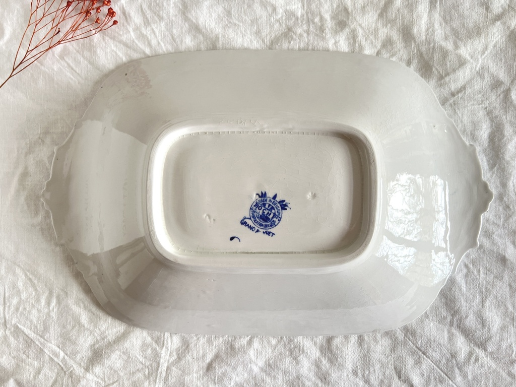 Plat ovale à anses Boch Grand Bouquet