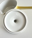 Chauffe-beurre jaune pastel avec couvercle fleuri Villeroy & Boch
