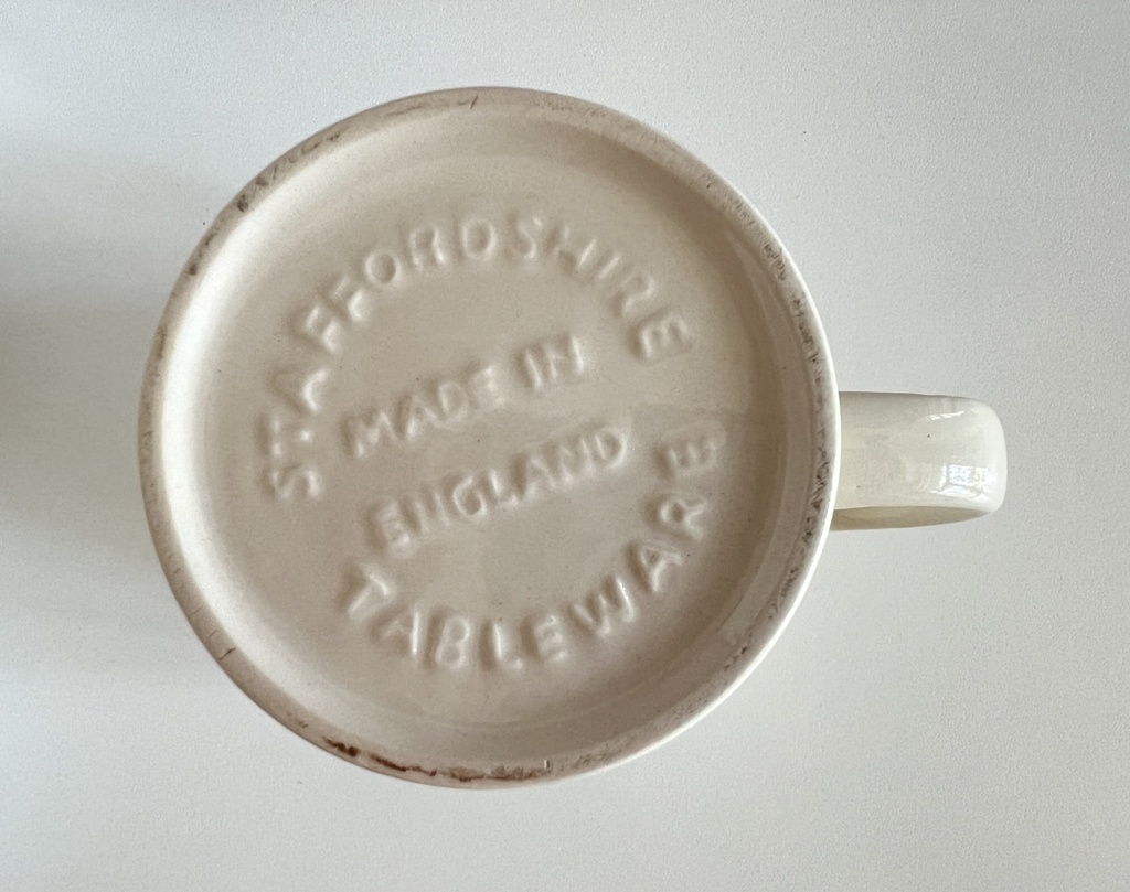 Tasse Home Sweet Home en point de croix Staffordshire