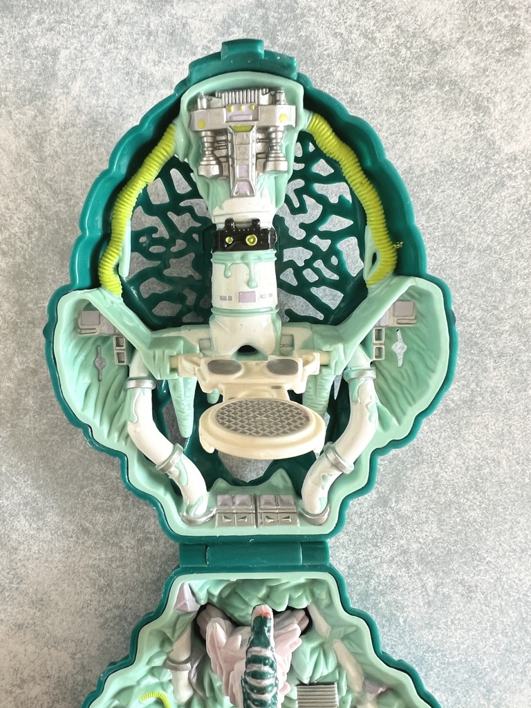 Mighty Max Liquidates The Ice Alien - 1992