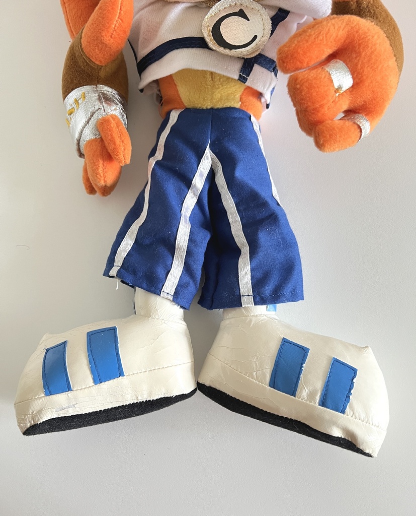 Peluche Crash Bandicoot rappeur