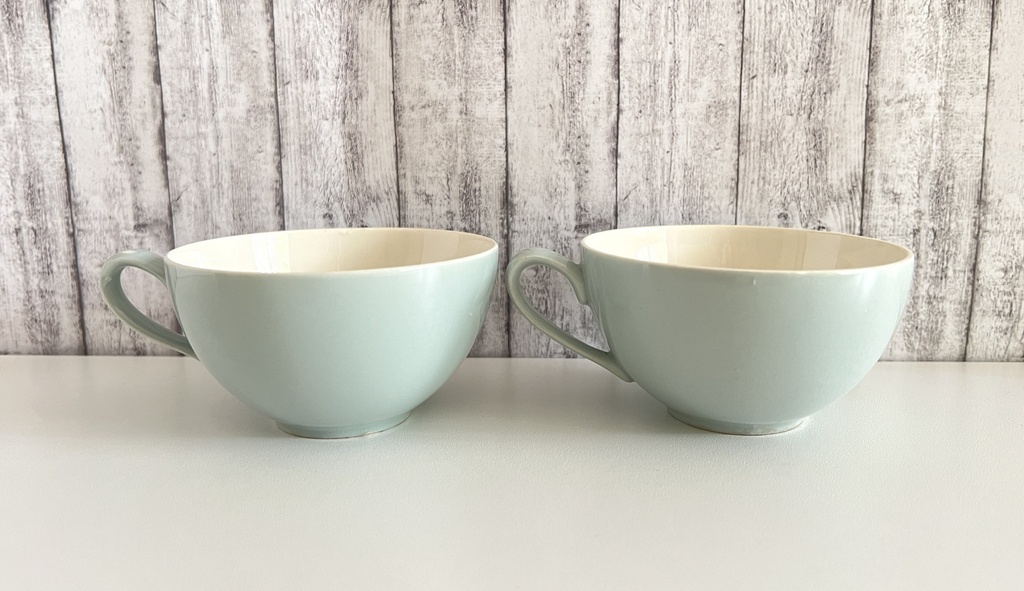 Lot de 4 tasses à thé Petrus Regout Desiree celadon