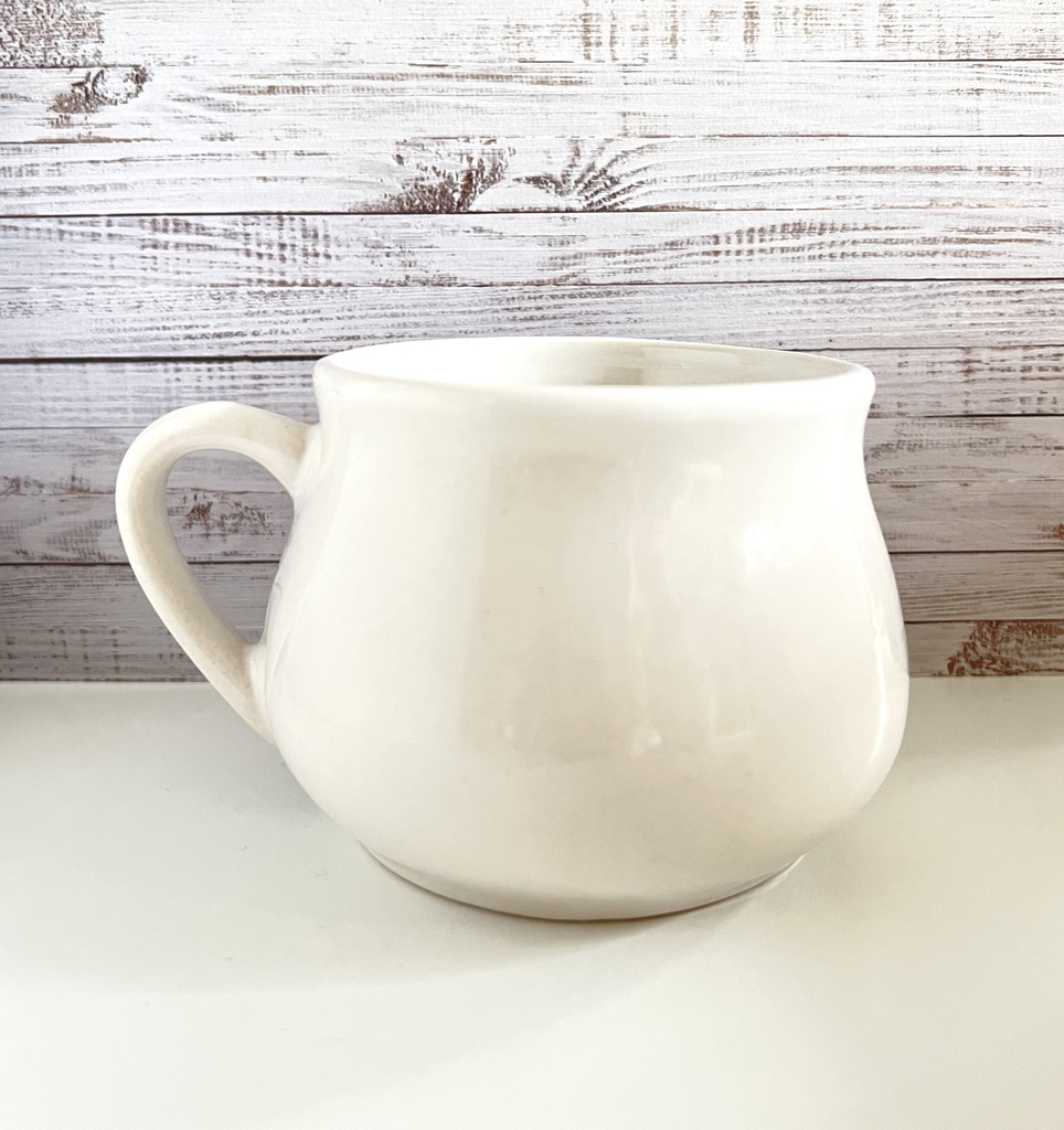 Bol à soupe avec liste d'ingrédients