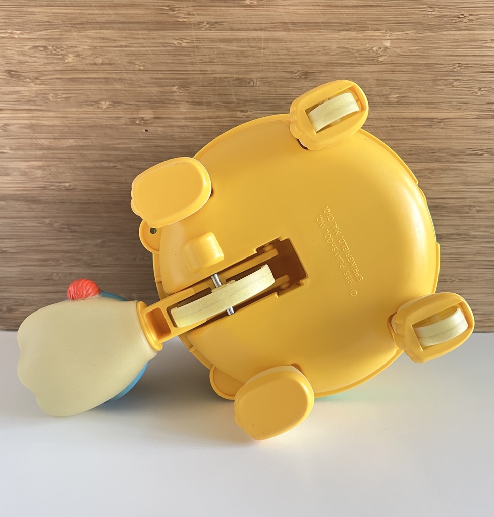 Luxi-Tortue et sa figurine Sauterelle Les Luxioles