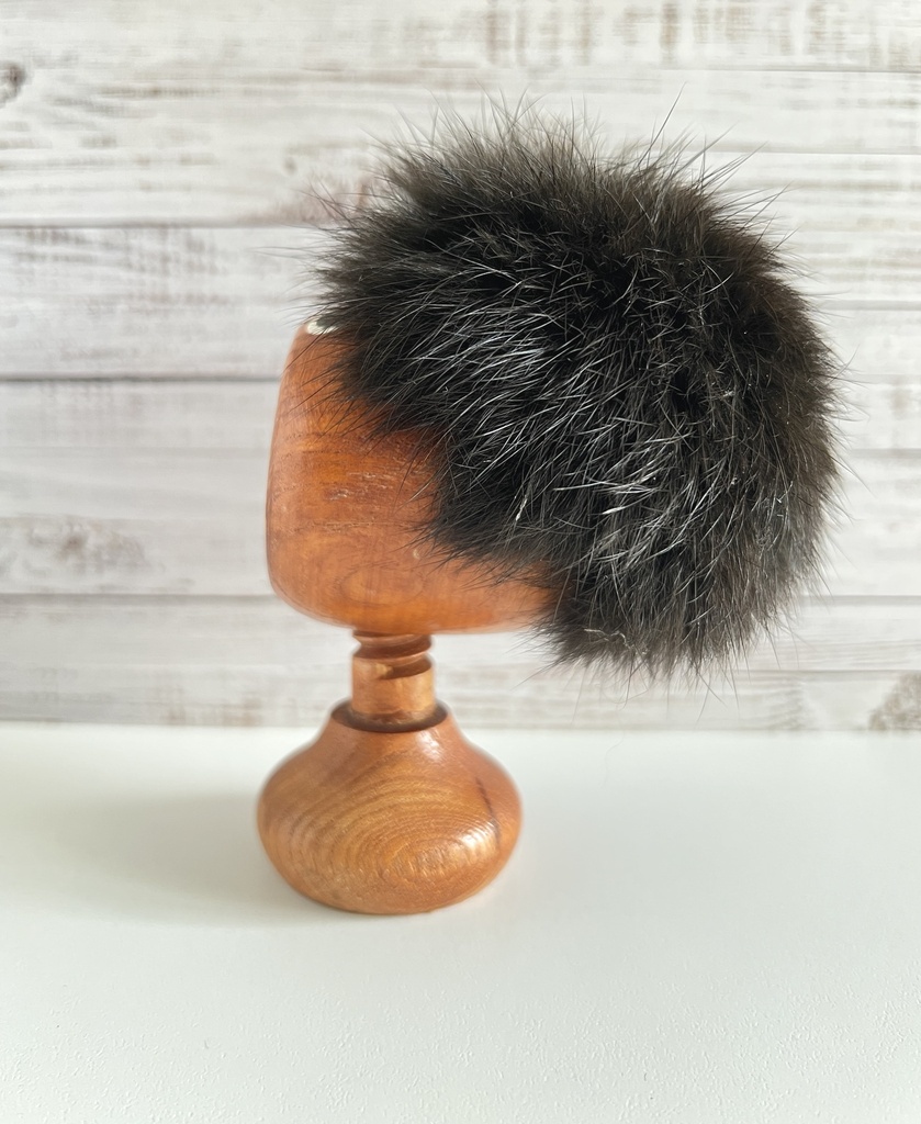 Casse-noix tête en bois avec cheveux