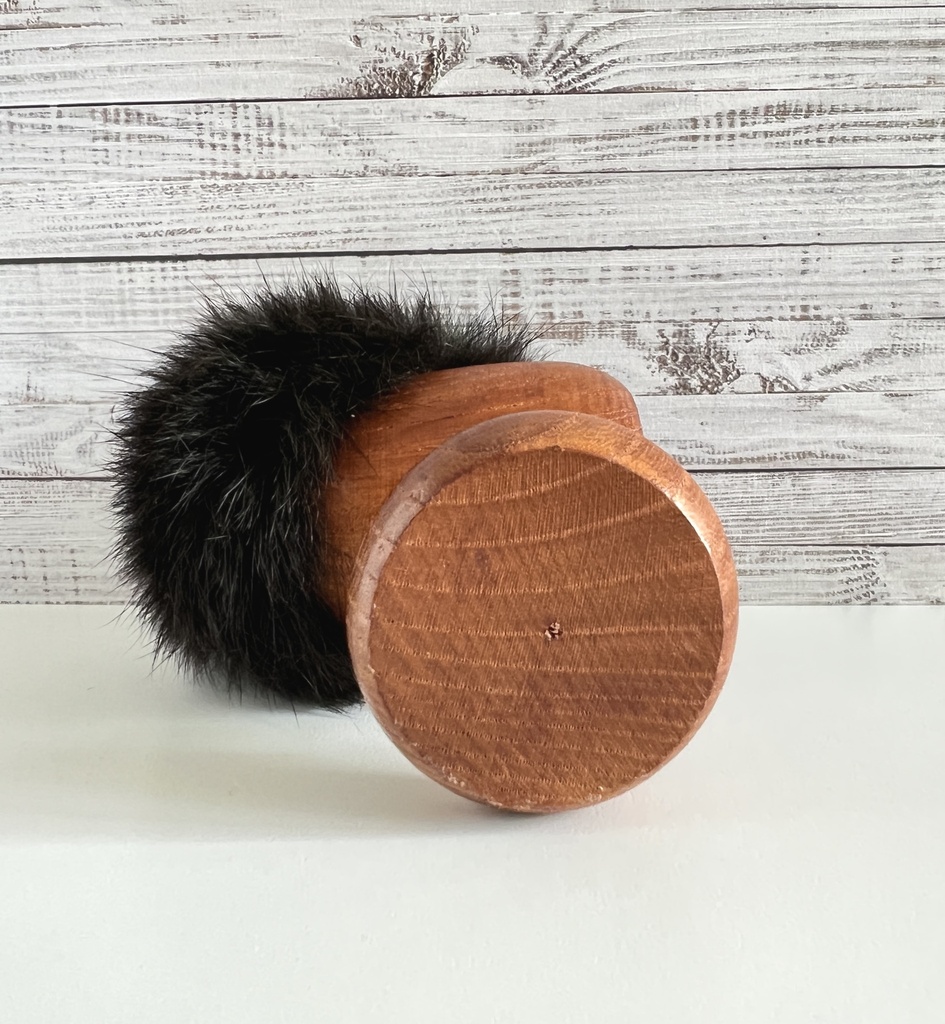 Casse-noix tête en bois avec cheveux