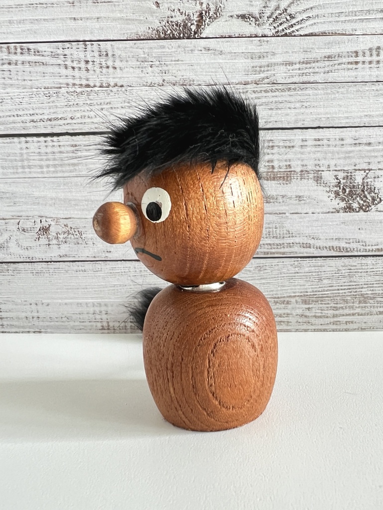 Décapsuleur diablotin en bois avec cheveux