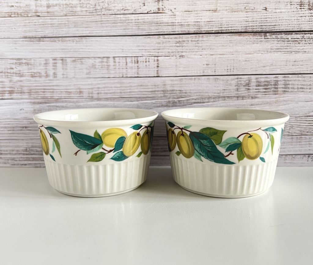 Lot de 4 ramequins à soufflé décor de prunes Villeroy & Boch