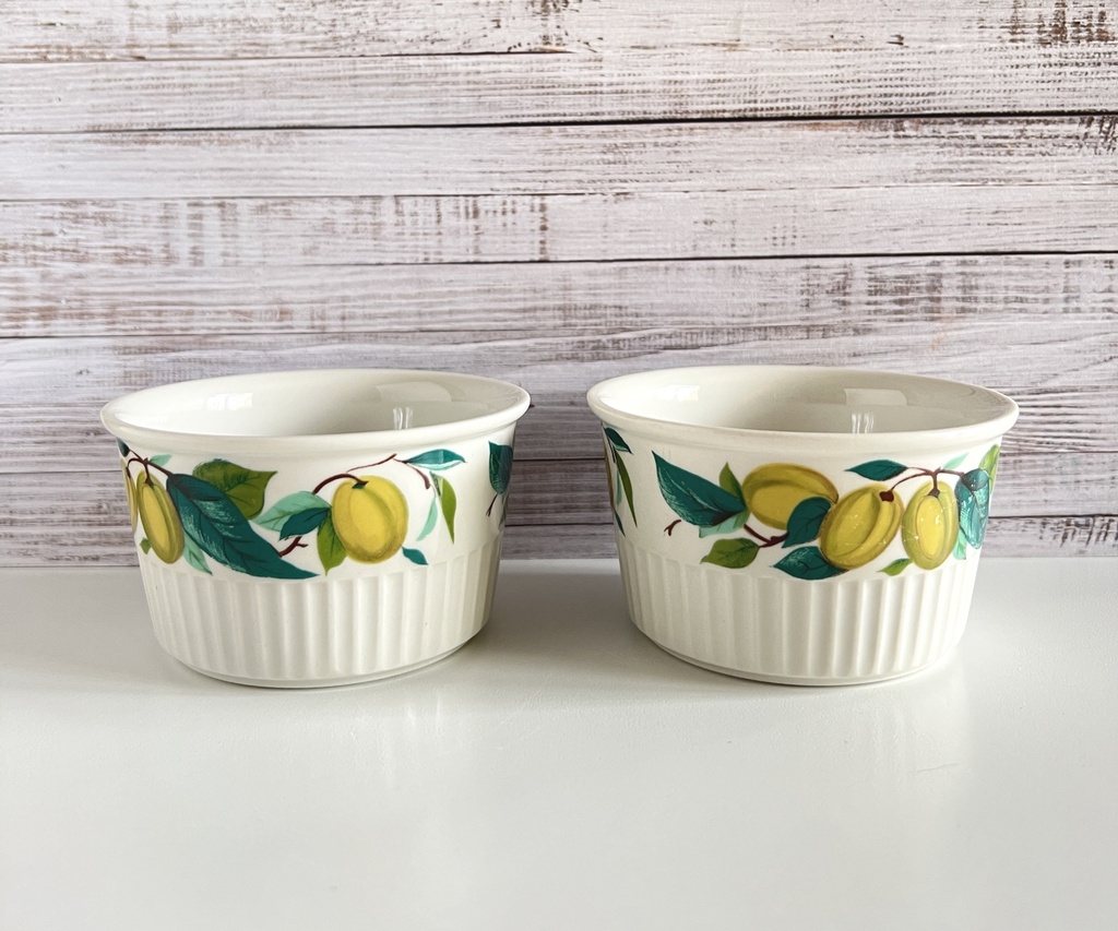 Lot de 4 ramequins à soufflé décor de prunes Villeroy & Boch