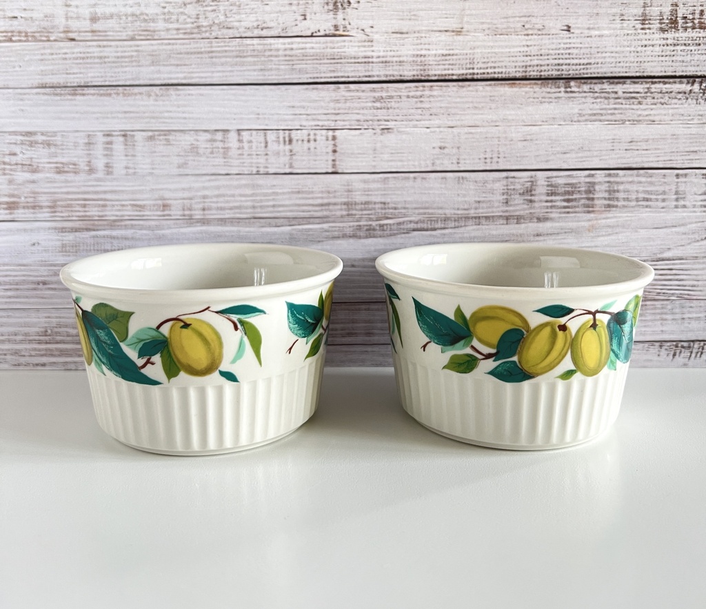 Lot de 4 ramequins à soufflé décor de prunes Villeroy & Boch