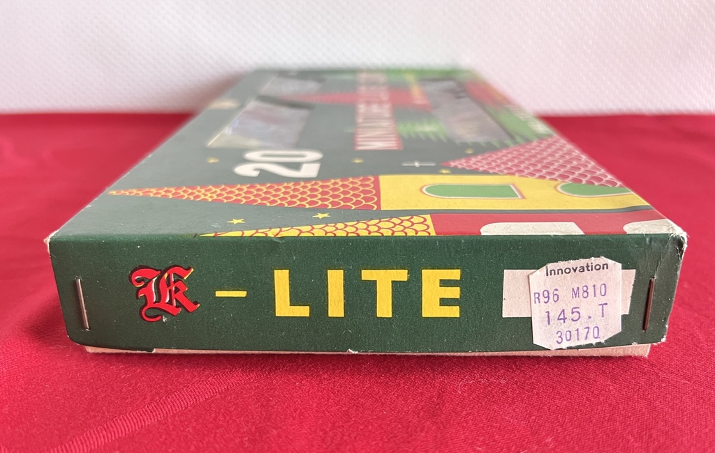 Ancienne guirlande lumineuse multicolore