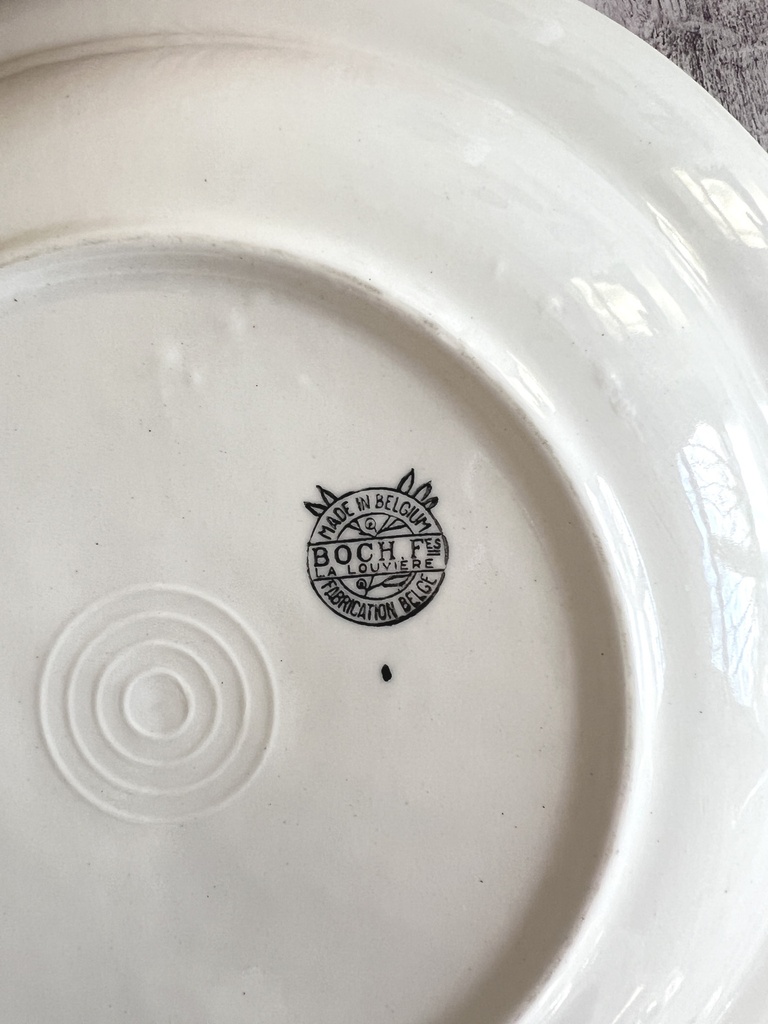 Lot de 2 assiettes creuses Boch Mercure rouge