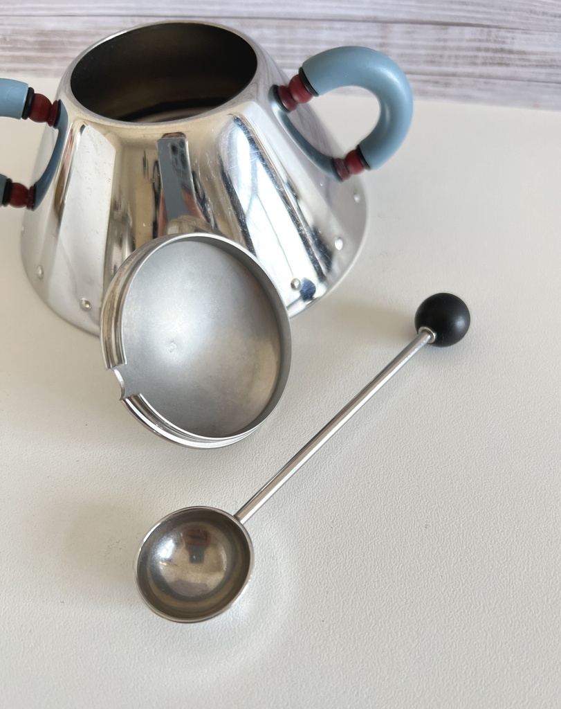 Sucrier Alessi par Michael Graves