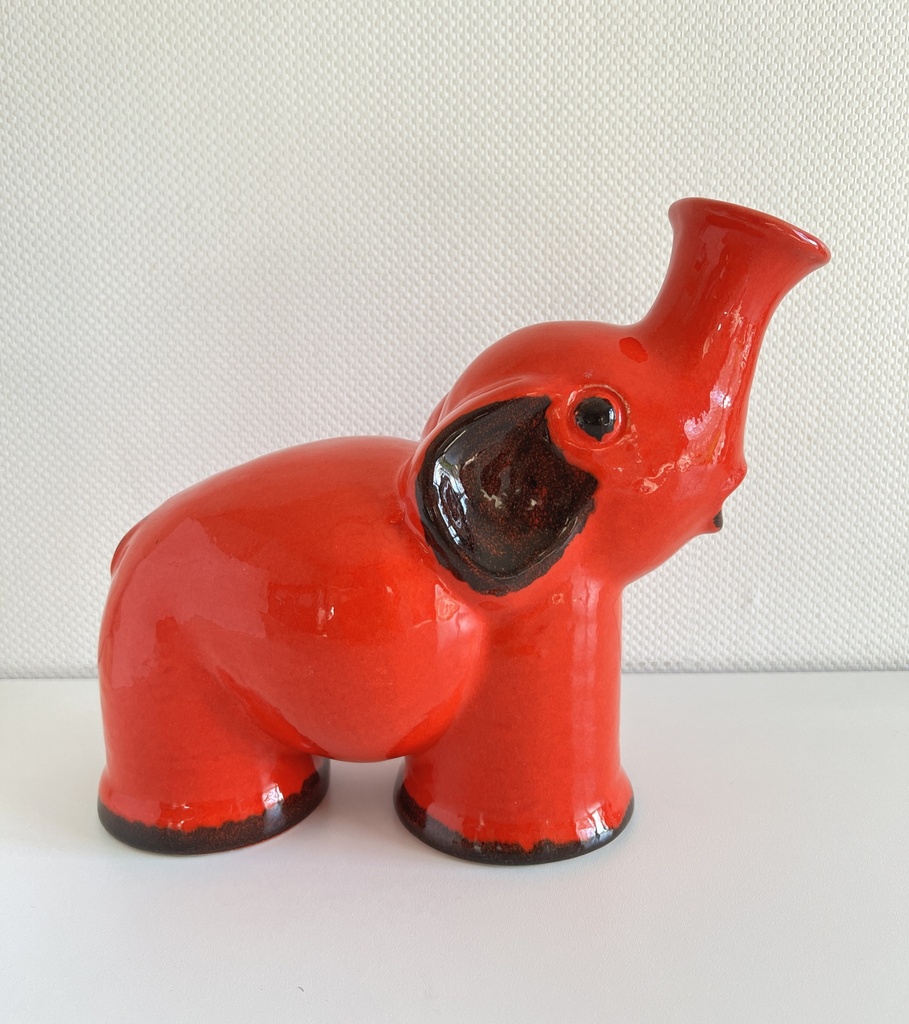 Tirelire éléphant rouge Waechtersbach