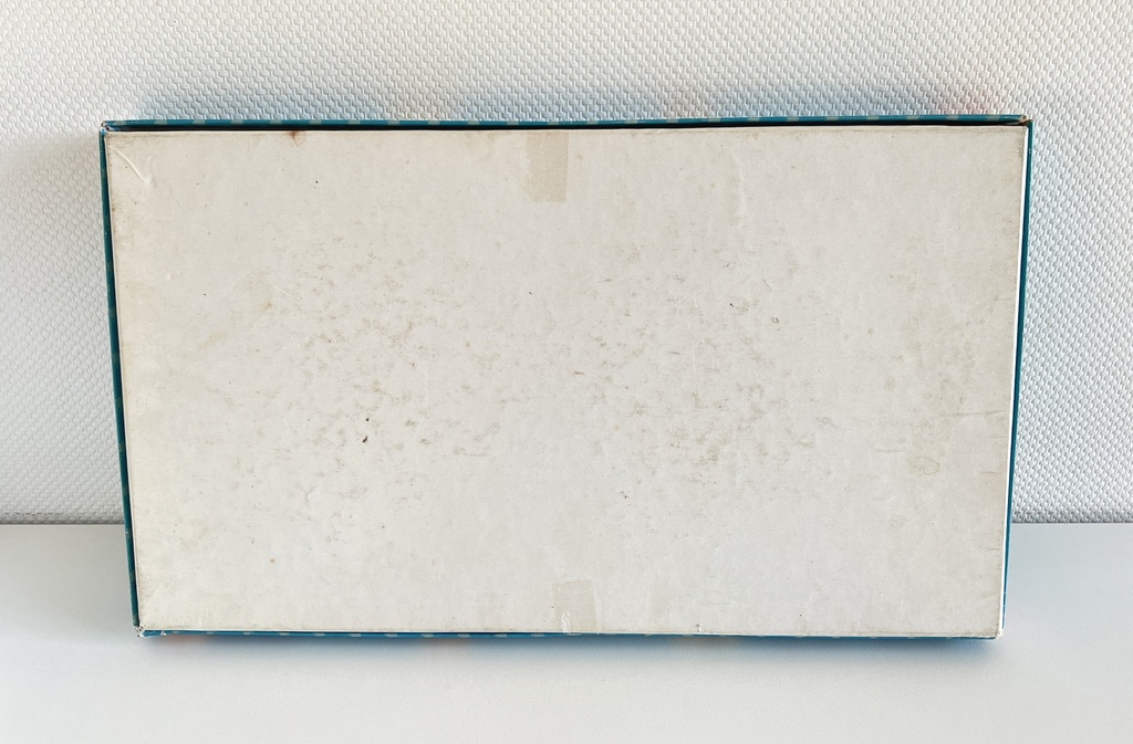 Puzzle Miss Petticoat - Nathan 1979