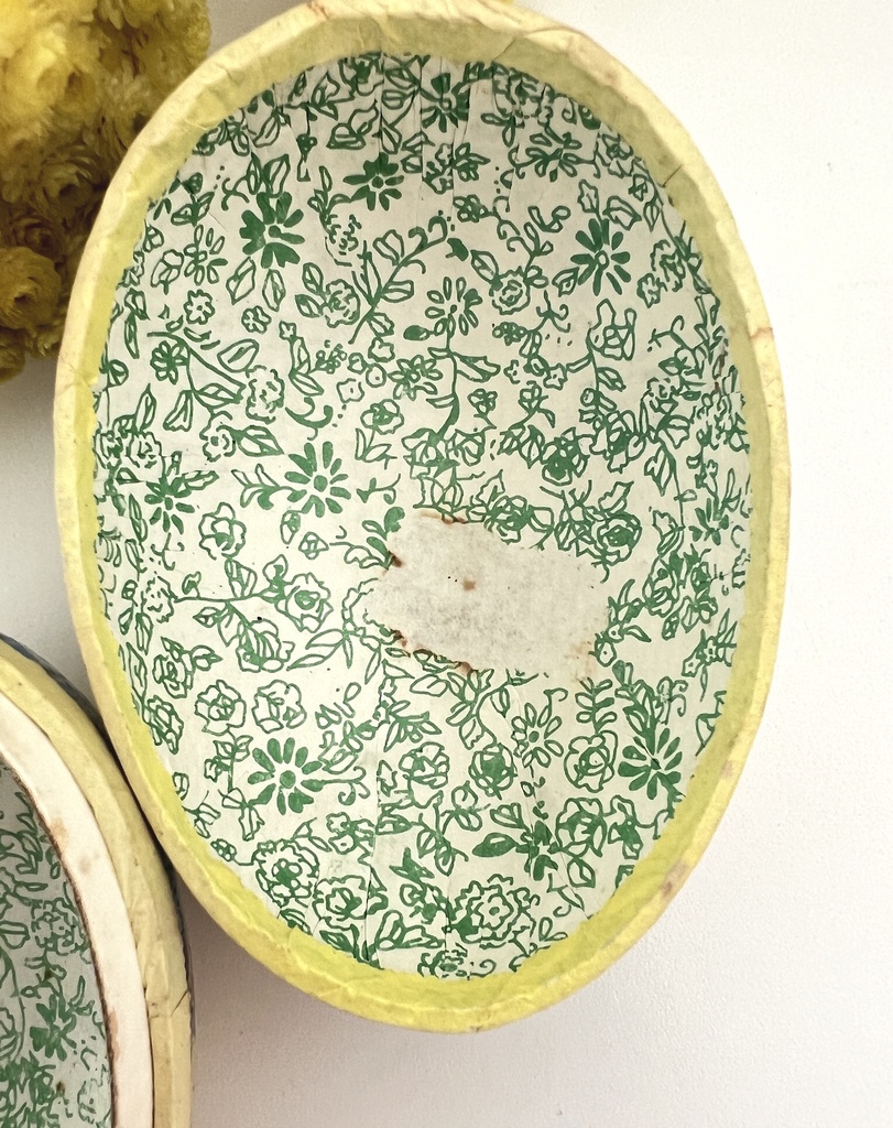 Boîte œuf en carton / papier mâché - petit format