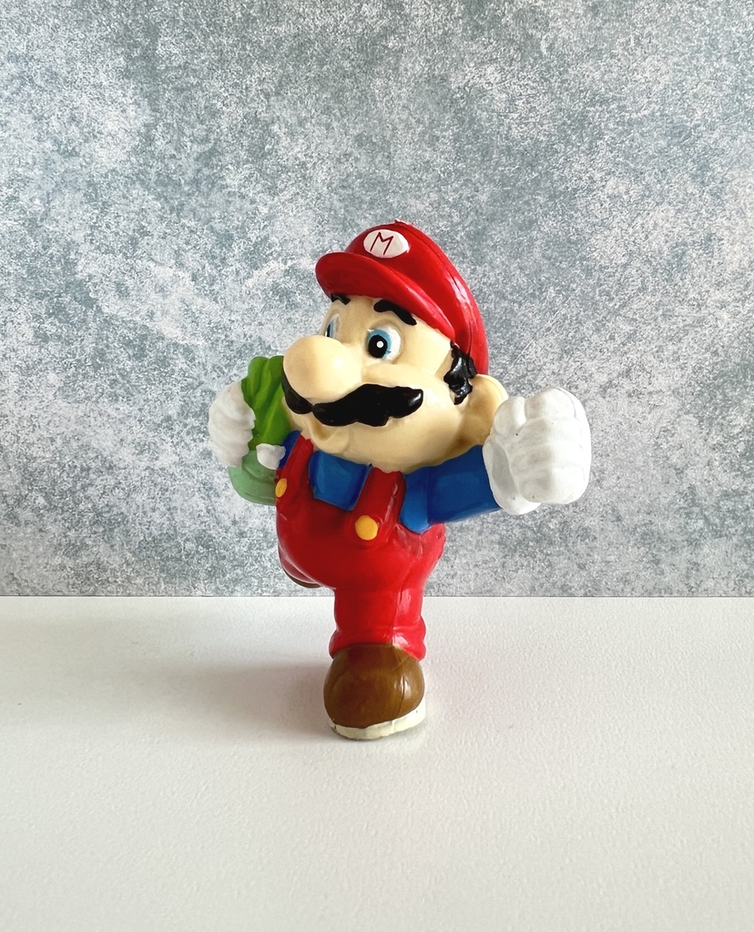 Figurine Mario avec navet - Applause 1989