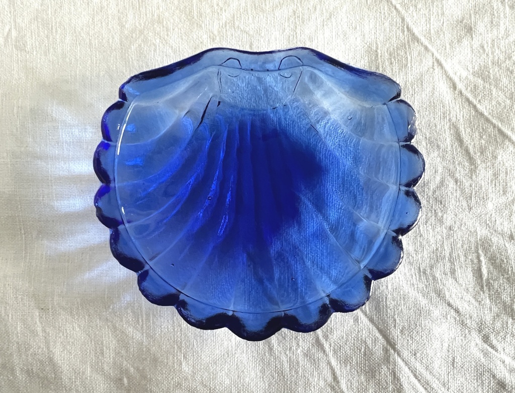 Beurrier coquille / coupelle à caviar bleu cobalt