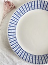 Grande assiette ronde à motifs géométriques bleus FB (Fénal Badonviller)