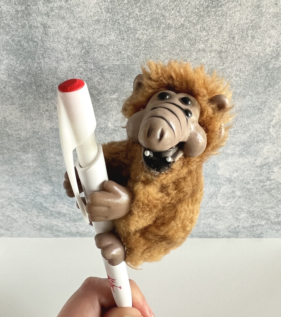 Peluche pince-doigts Alf