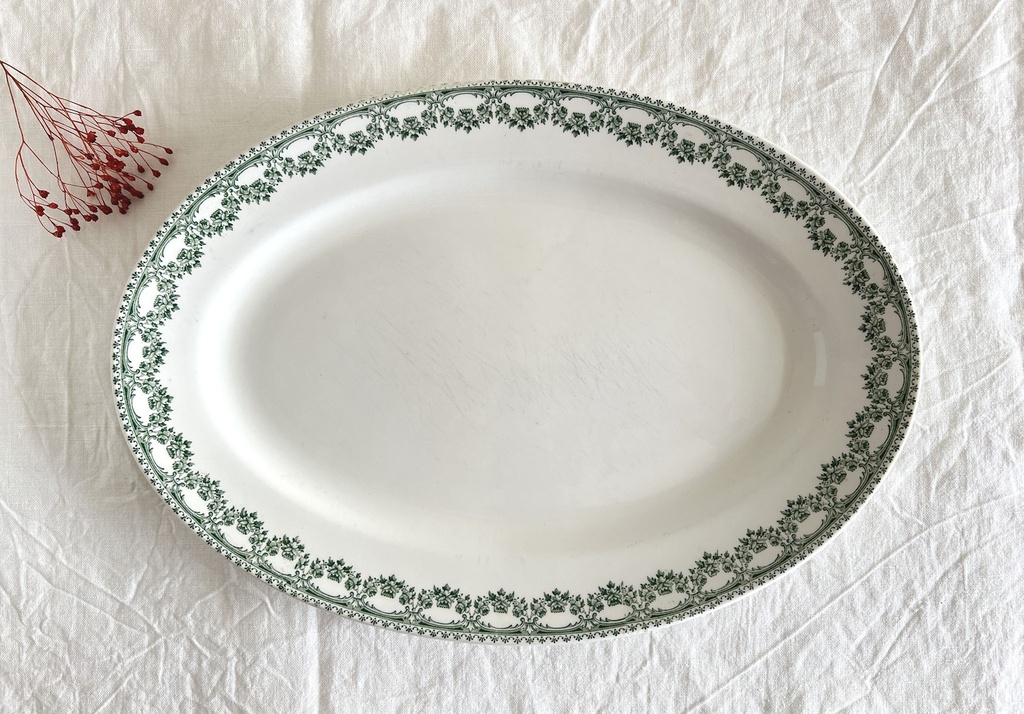 Plat ovale Boch Carlotta