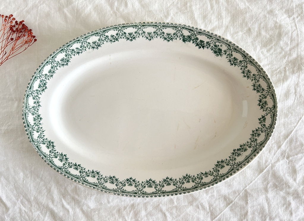 Plat ovale Boch Carlotta