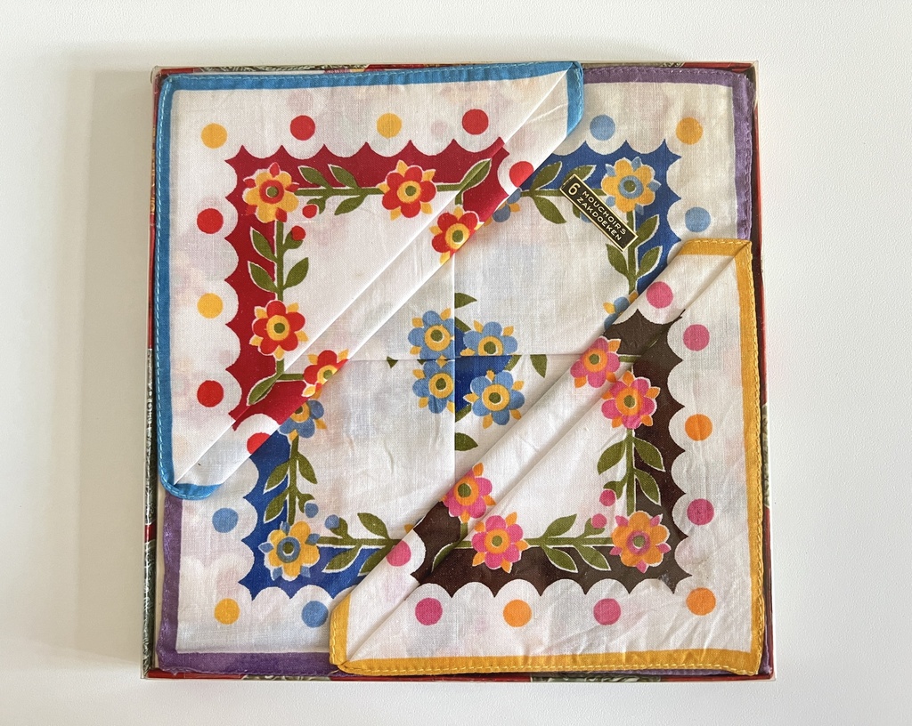 Boîte de 6 mouchoirs vintage