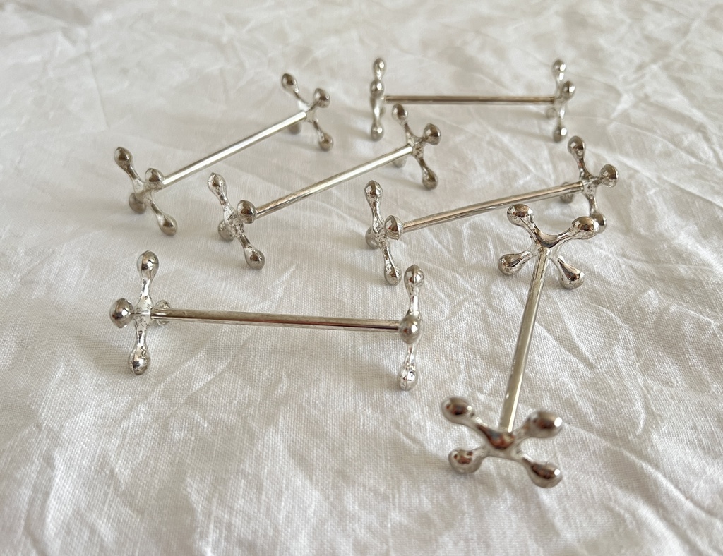 Ensemble de 6 porte-couteaux croisillons en métal