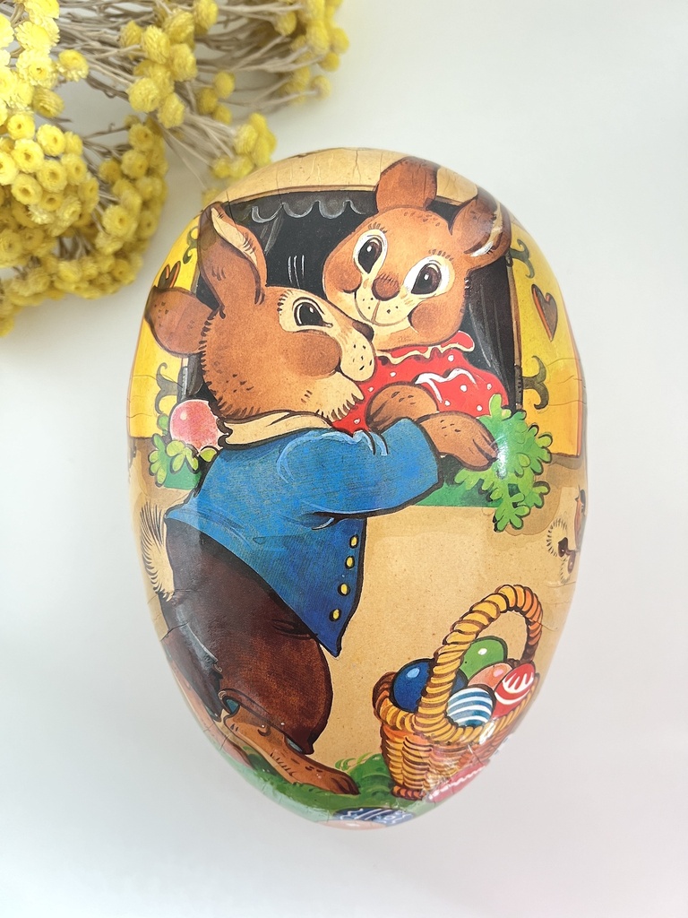 Grande boîte œuf en carton / papier mâché