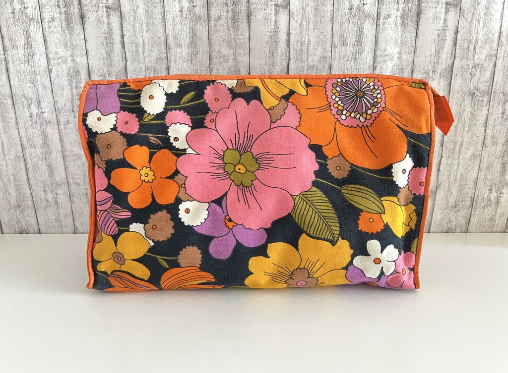 Trousse de toilette fleurie