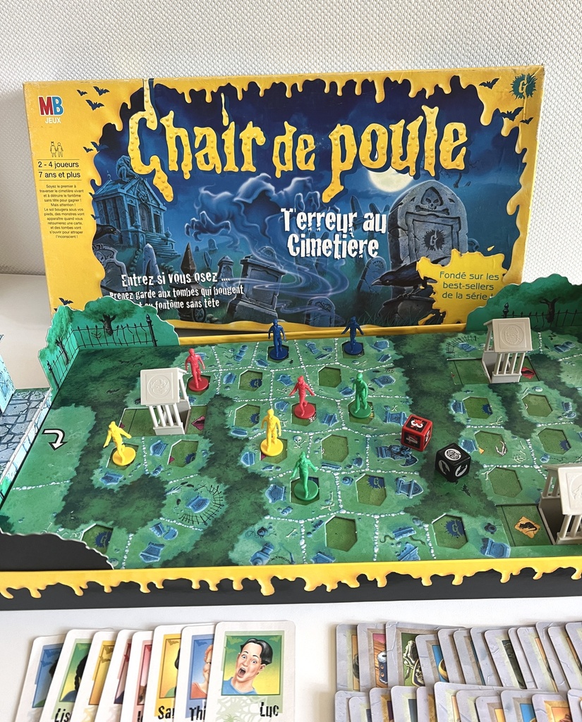 Jeu de société Chair de poule Terreur au Cimetière - 1996