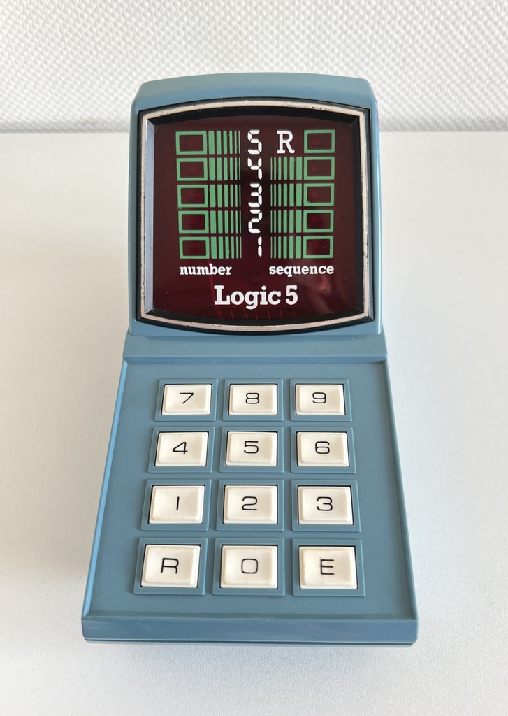 Jeu électronique Logic 5 - 1977