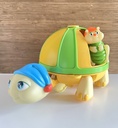 Luxi-Tortue et sa figurine Sauterelle Les Luxioles