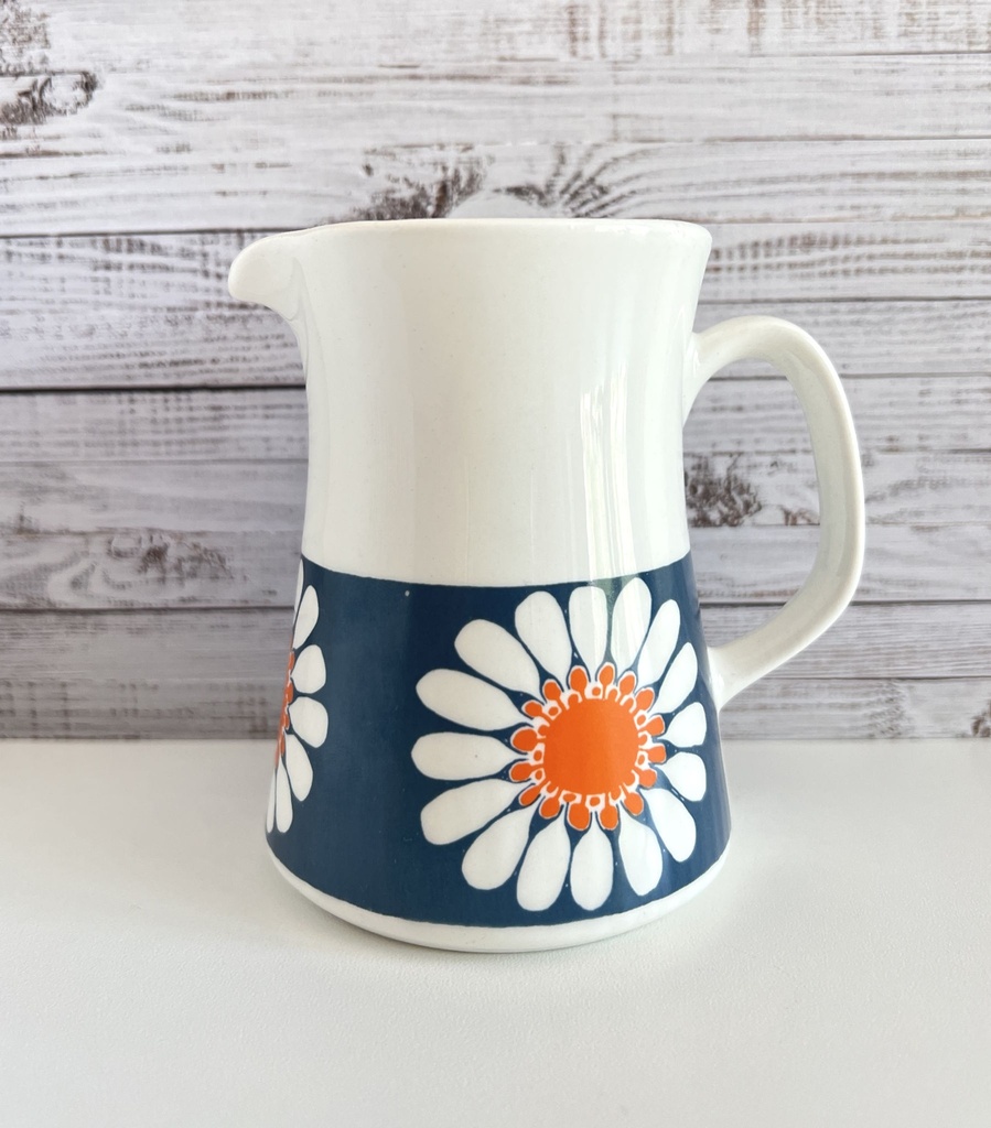 Pot à lait Turi Design Figgjo Flint Norway Daisy