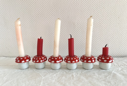 Ensemble de 6 petits bougeoirs champignon Funny Design